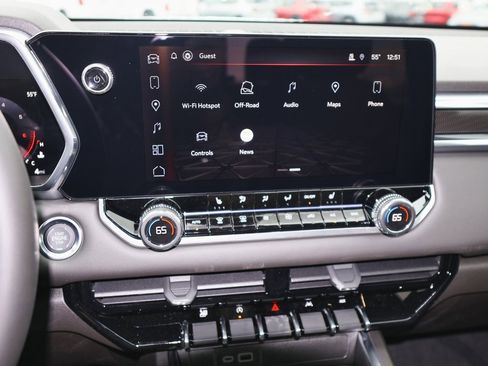 New 2026 GMC Canyon Elevation w/ Convenience Package image 12