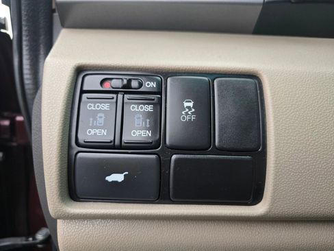 Used 2011 Honda Odyssey EX-L image 23