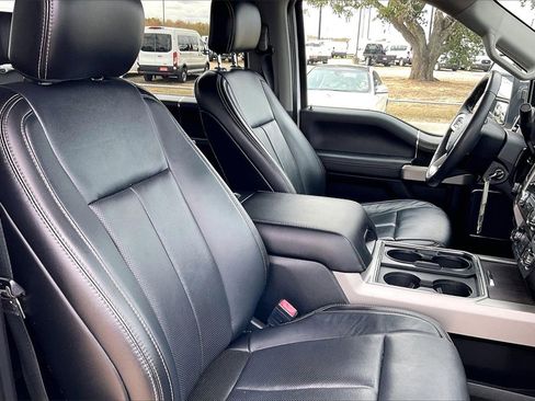 Certified 2020 Ford F250 Lariat w/ Lariat Value Package image 30