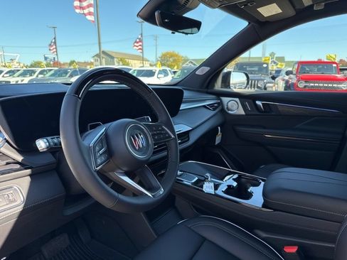 New 2026 Buick Enclave Avenir w/ Super Cruise Package AWD/4WD image 17