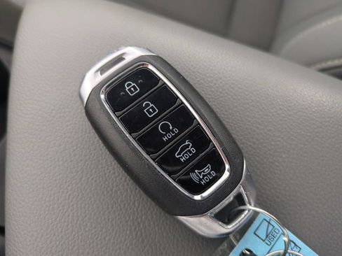 Used 2023 Hyundai Elantra SEL w/ Cargo Package FWD image 35