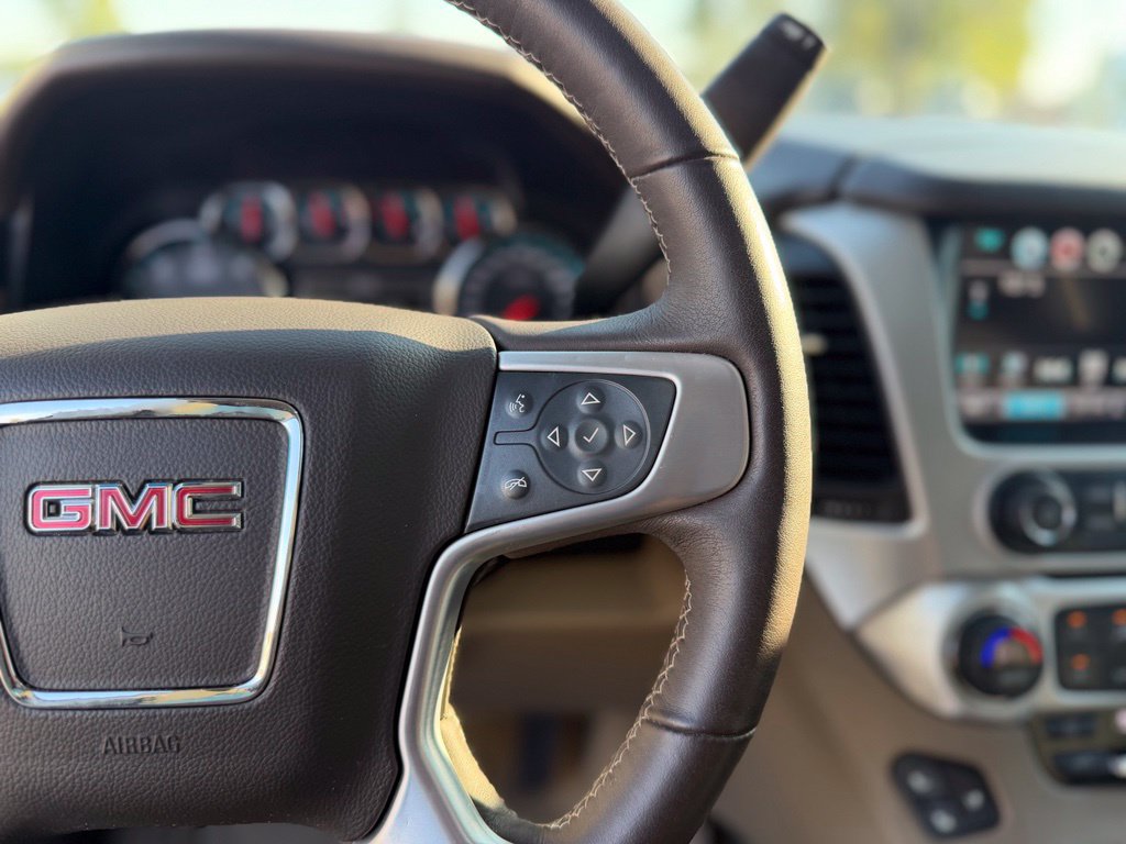 Used 2018 GMC Yukon XL SLT w/ Open Road Package AWD/4WD image 29