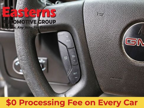 Used 2020 GMC Savana 3500 w/ Driver Convenience Package RWD image 15