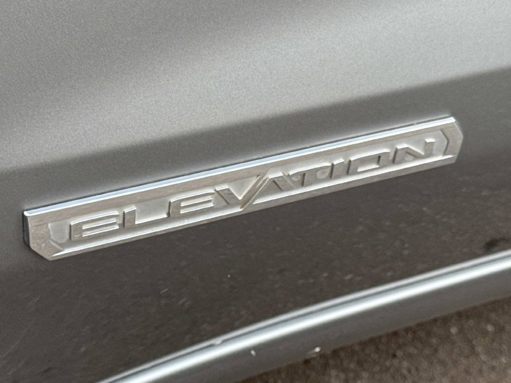 Used 2023 GMC Sierra 1500 Elevation RWD image 7