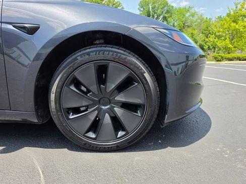 Used 2025 Tesla Model 3 Long Range RWD image 5