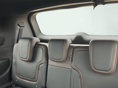 New 2026 Nissan Armada SL image 29