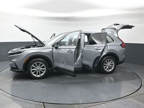 Used 2025 Honda CR-V EX image 41