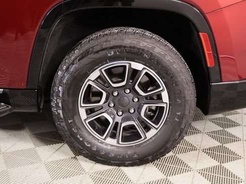 Used 2024 Jeep Wagoneer Series II w/ Premium Group I image 21