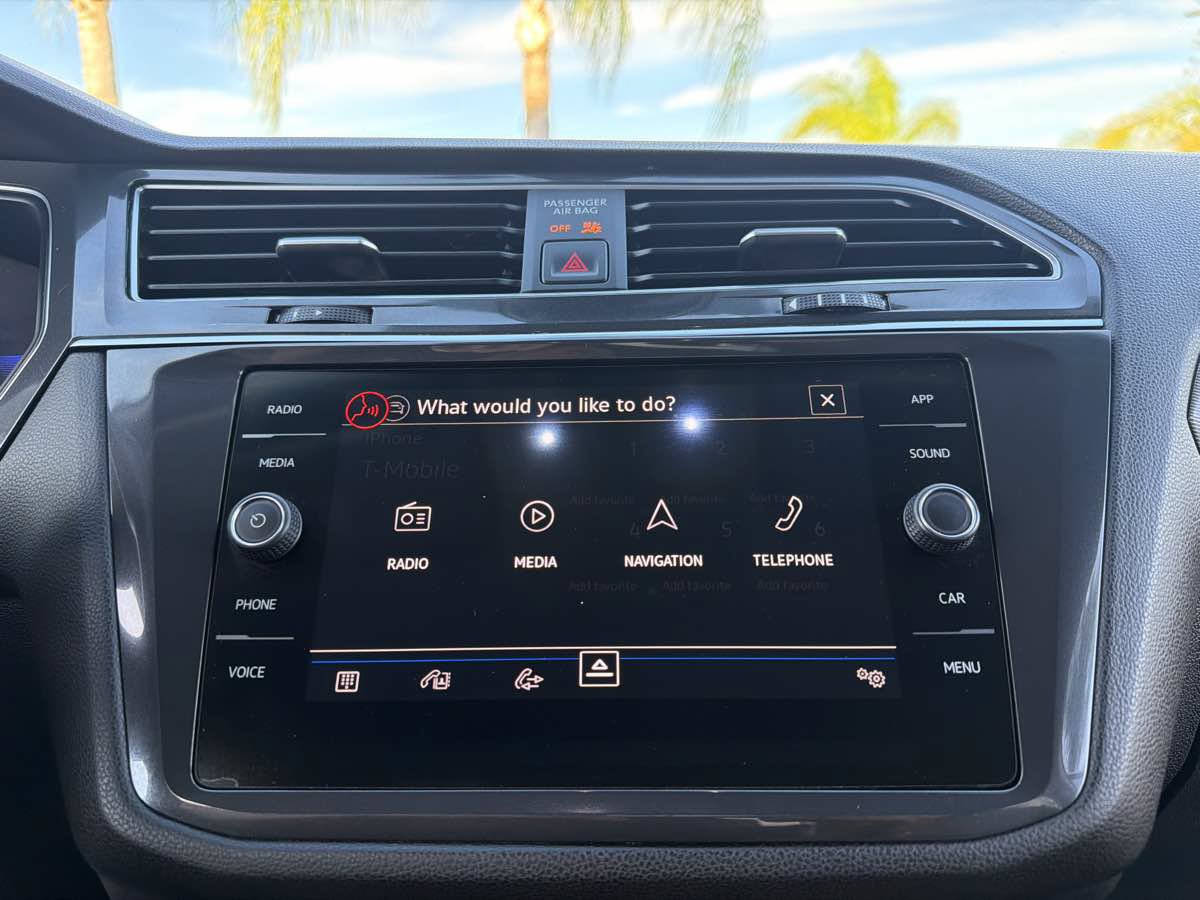 Used 2022 Volkswagen Tiguan SE FWD image 23