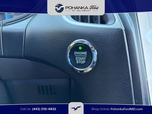 Certified 2024 Ford Edge ST-Line w/ Class II Trailer Tow Package AWD/4WD image 13