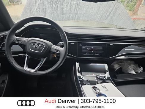 Used 2023 Audi Q8 Premium Plus w/ Premium Plus Package AWD/4WD image 4