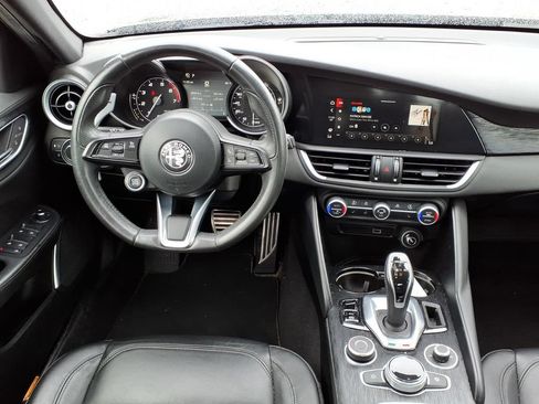Used 2023 Alfa Romeo Giulia Sprint RWD image 19