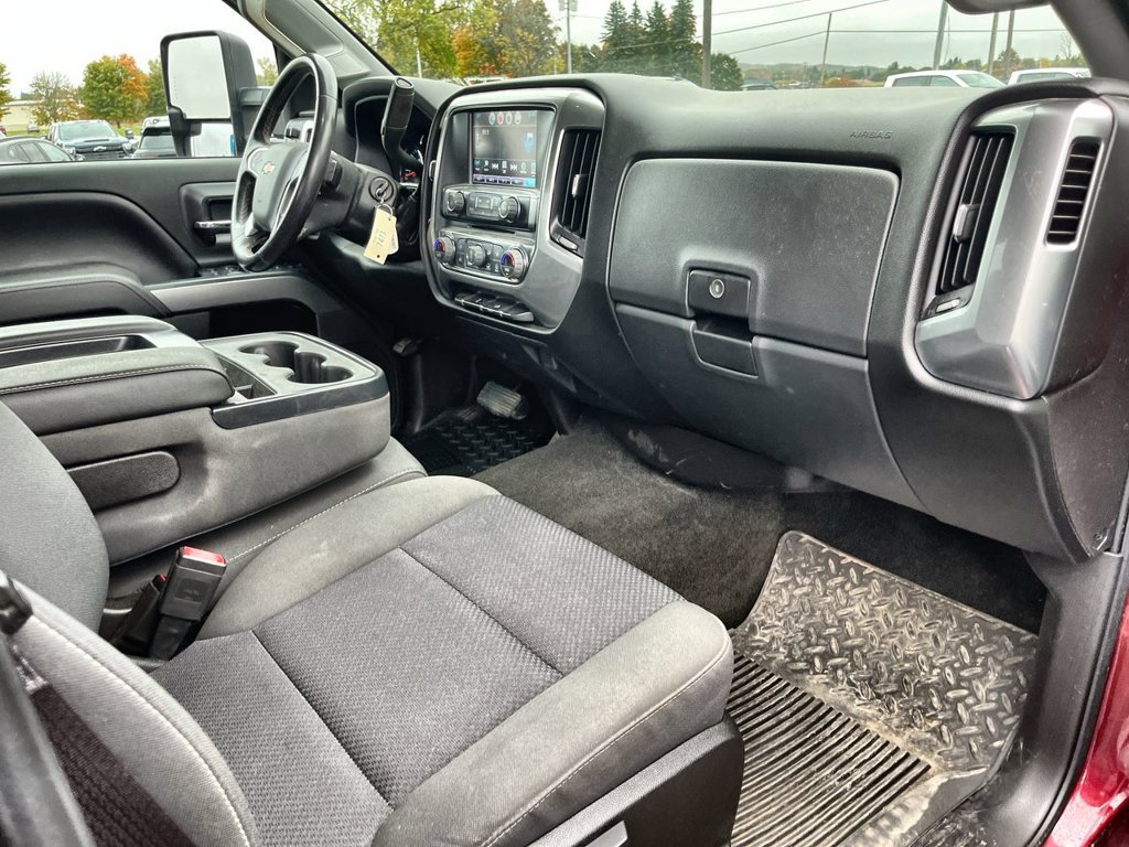 Used 2017 Chevrolet Silverado 2500 LT w/ All Star Edition AWD/4WD image 26