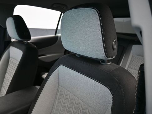 Used 2024 Chevrolet Equinox LS w/ Driver Confidence II Package image 16