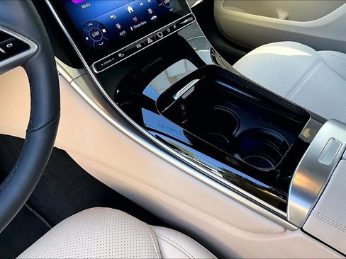 Certified 2026 Mercedes-Benz GLC 300 4MATIC image 14