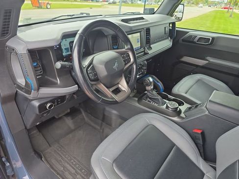 Certified 2023 Ford Bronco Black Diamond w/ Sasquatch Package AWD/4WD image 15
