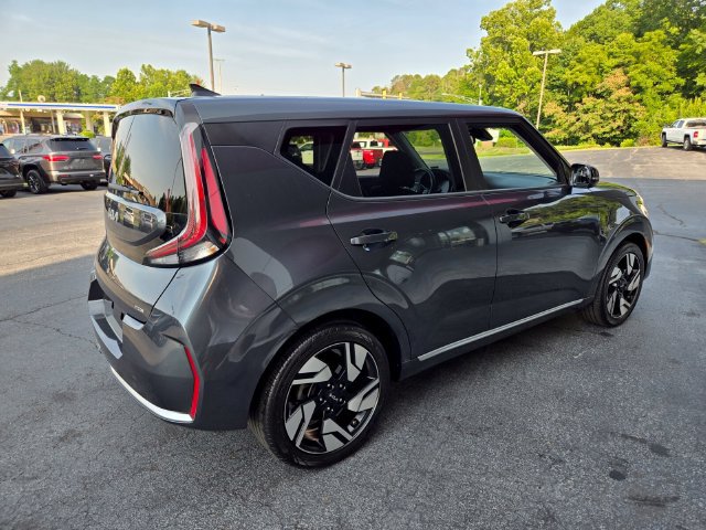 Used 2024 Kia Soul GT-Line FWD image 9