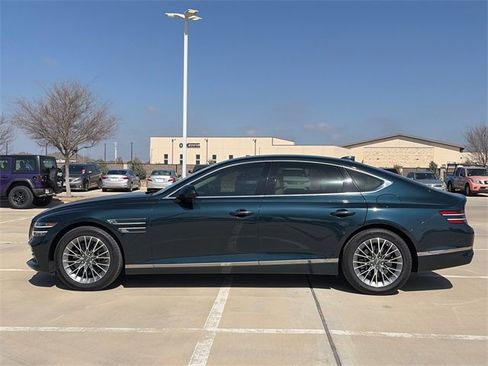 Used 2022 Genesis G80 2.5T image 6