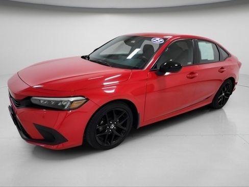 Used 2023 Honda Civic Sport image 8