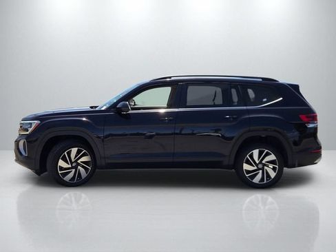Used 2024 Volkswagen Atlas SE AWD/4WD image 7