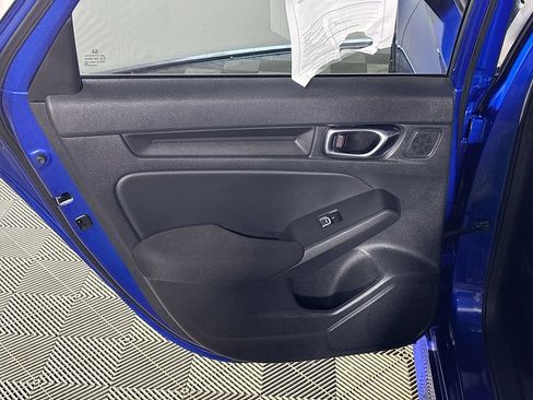 Used 2022 Honda Civic Sport image 18