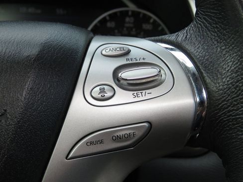 Used 2018 Nissan Murano SV w/ Premium Package AWD/4WD image 22