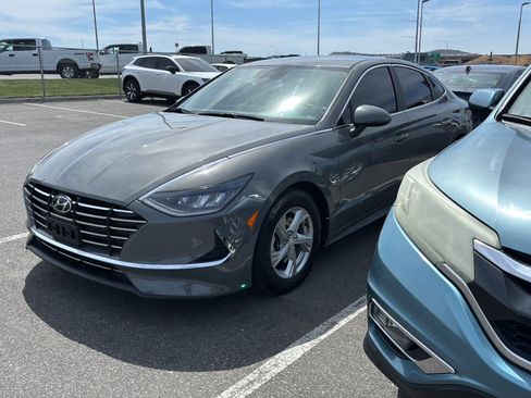 Used 2020 Hyundai Sonata SE FWD image 1