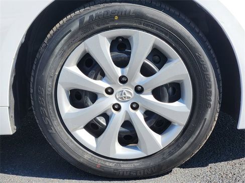 Certified 2024 Toyota Corolla LE image 8