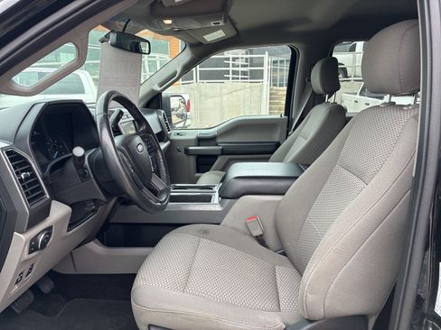 Used 2018 Ford F150 XLT w/ Equipment Group 302A Luxury image 15