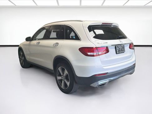 Used 2018 Mercedes-Benz GLC 300 4MATIC image 6