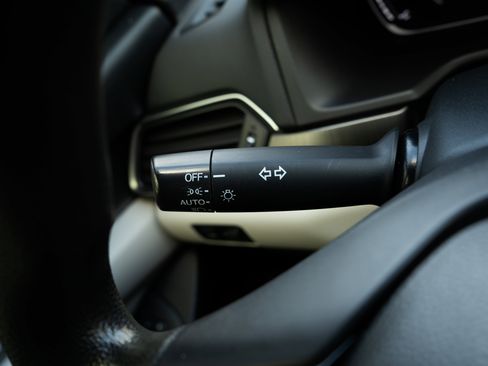 Used 2018 Honda Accord LX image 23