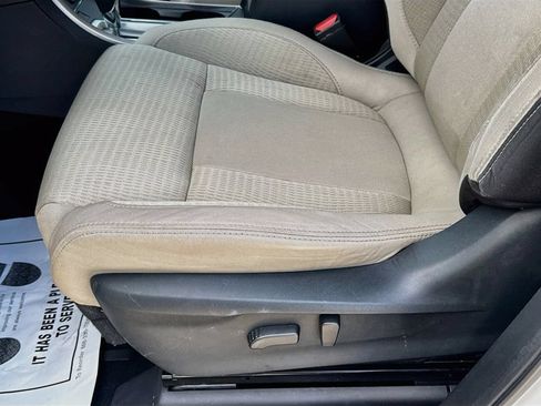 Used 2020 Subaru Ascent Premium AWD/4WD image 23