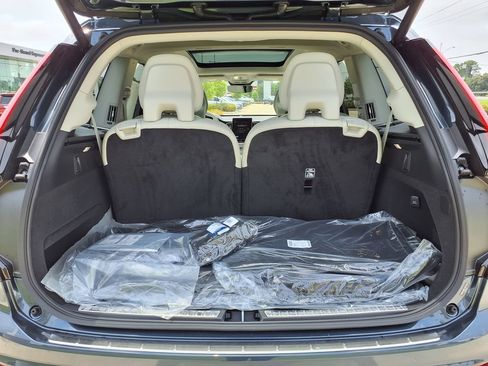 New 2026 Volvo XC90 B6 Ultra w/ Protection Package Premier AWD/4WD image 9