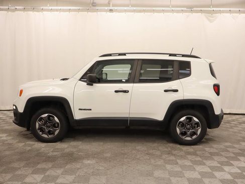 Used 2018 Jeep Renegade Sport w/ Power & Air Group AWD/4WD image 2