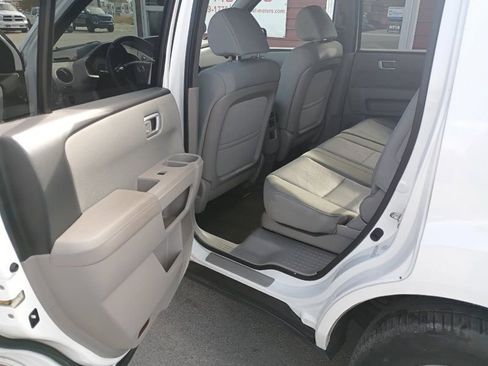 Used 2014 Honda Pilot LX image 16