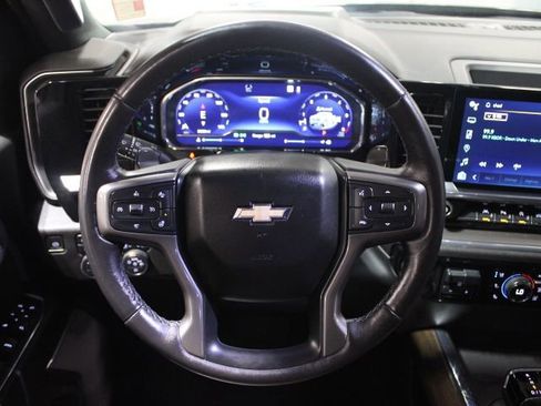 Used 2023 Chevrolet Silverado 1500 High Country w/ High Country Premium Package AWD/4WD image 36