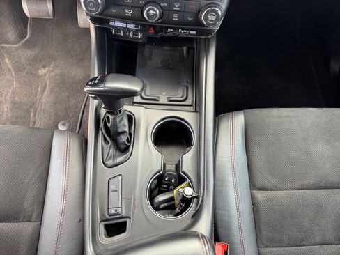 Used 2021 Dodge Durango R/T w/ Blacktop Package AWD/4WD image 19