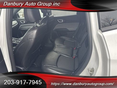 Used 2023 Jeep Compass Latitude w/ Convenience Group image 14