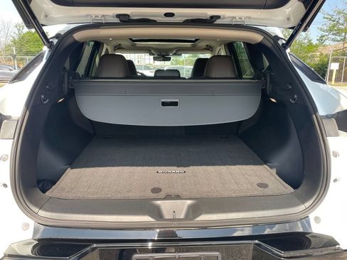 Used 2025 Nissan Murano Platinum w/ Cargo Package AWD/4WD image 10