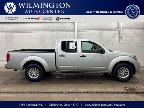Used 2016 Nissan Frontier SV image 1