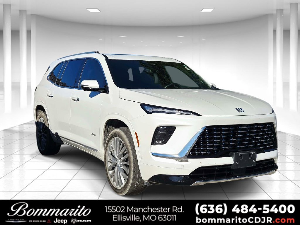 Used 2025 Buick Enclave Avenir w/ Super Cruise Package AWD/4WD image 1