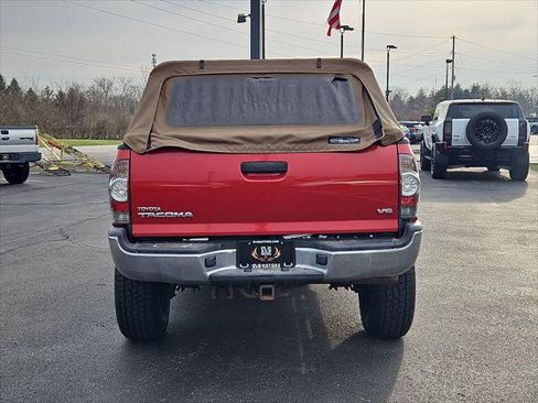 Used 2013 Toyota Tacoma Base V6 w/ TRD Off-Road Pkg image 23
