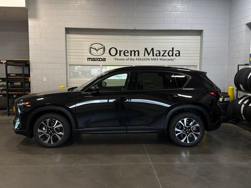 New 2026 MAZDA CX-5 Preferred AWD/4WD image 8