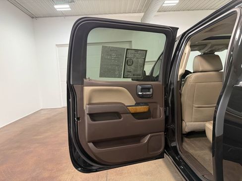 Used 2017 Chevrolet Silverado 1500 LTZ w/ Sport Package image 49