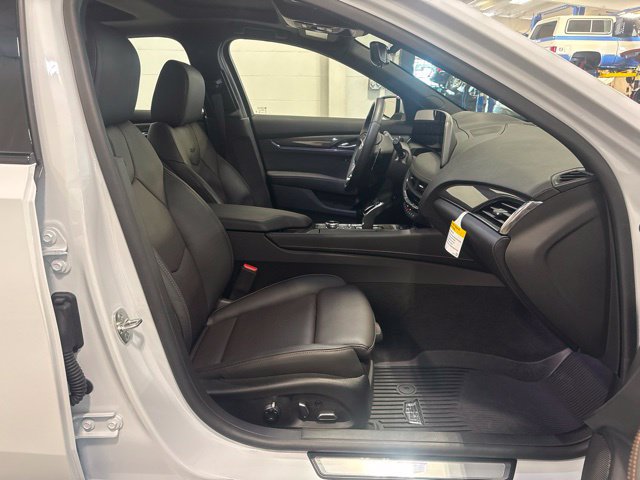 Used 2026 Cadillac CT5 Sport w/ Technology Package AWD/4WD image 43