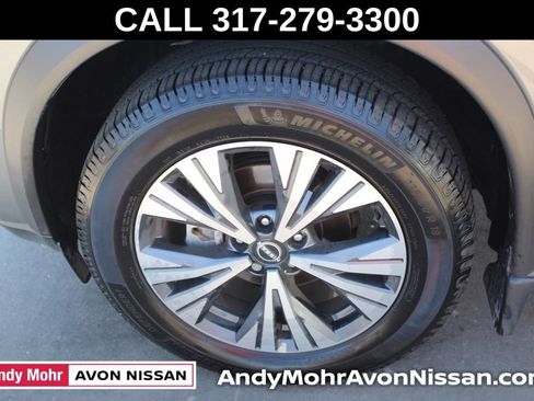 Used 2023 Nissan Rogue SV w/ SV Premium Package AWD/4WD image 13