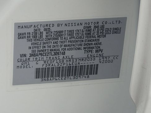 Used 2026 Nissan Kicks SV FWD image 30