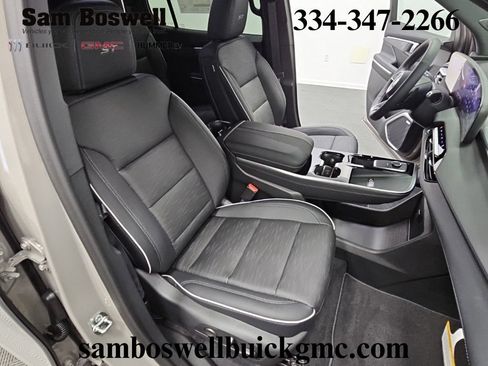 New 2026 Buick Enclave Sport Touring w/ Power Package FWD image 43