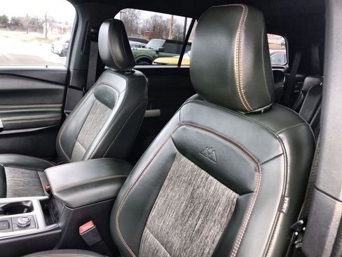 Used 2024 Ford Explorer Timberline w/ Timberline Technology Package image 11