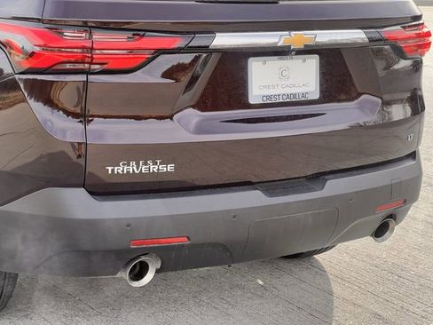 Used 2023 Chevrolet Traverse LT image 6